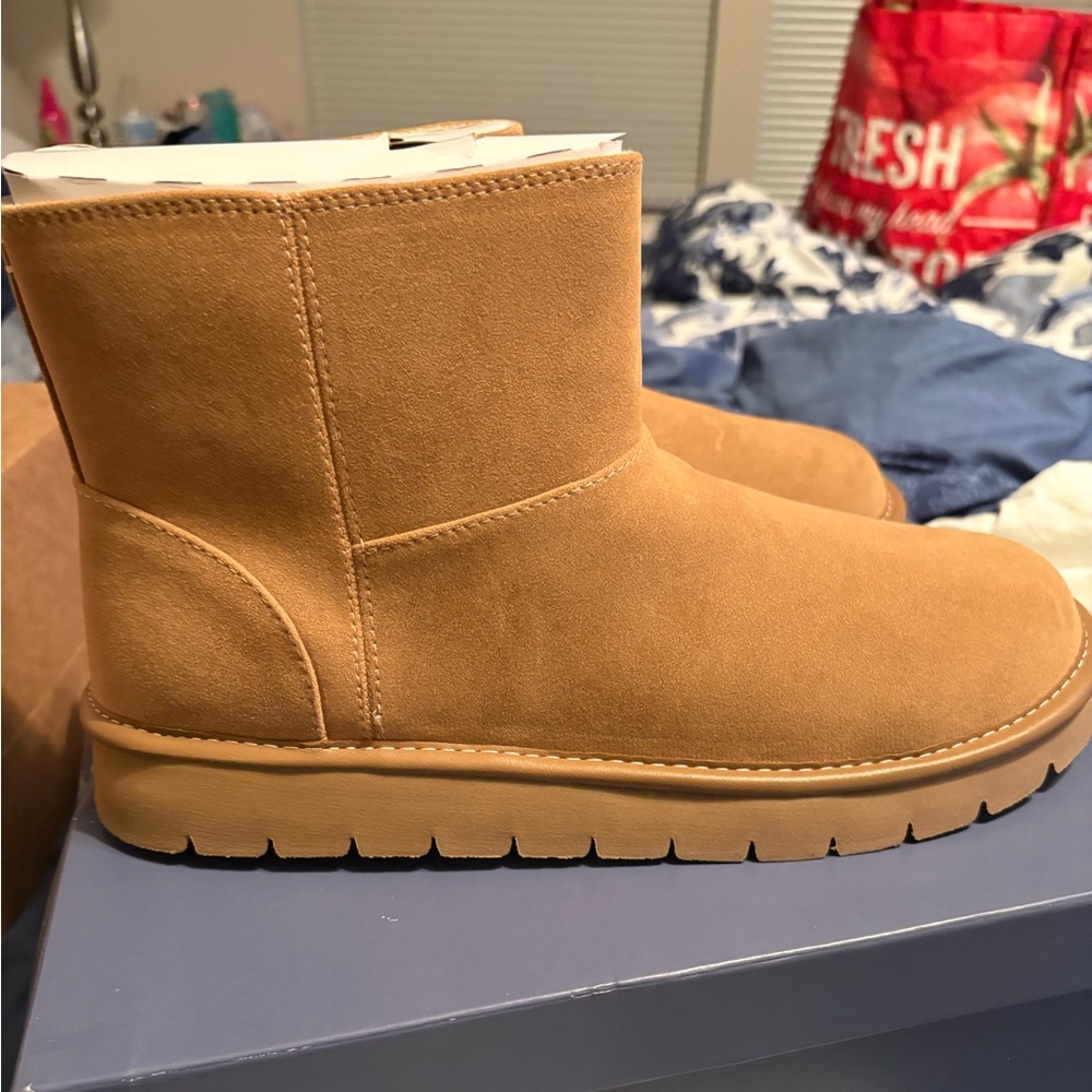 Universal Thread Tan Memory Foam Ankle Boots